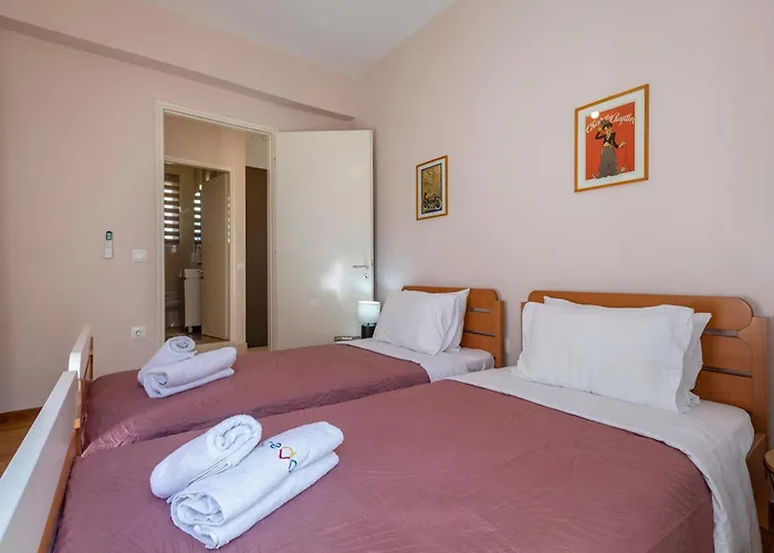 Corfu Old Town Haven * Corfu (city)