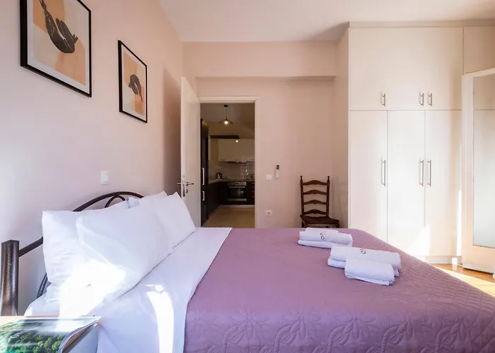 Corfu Old Town Haven *